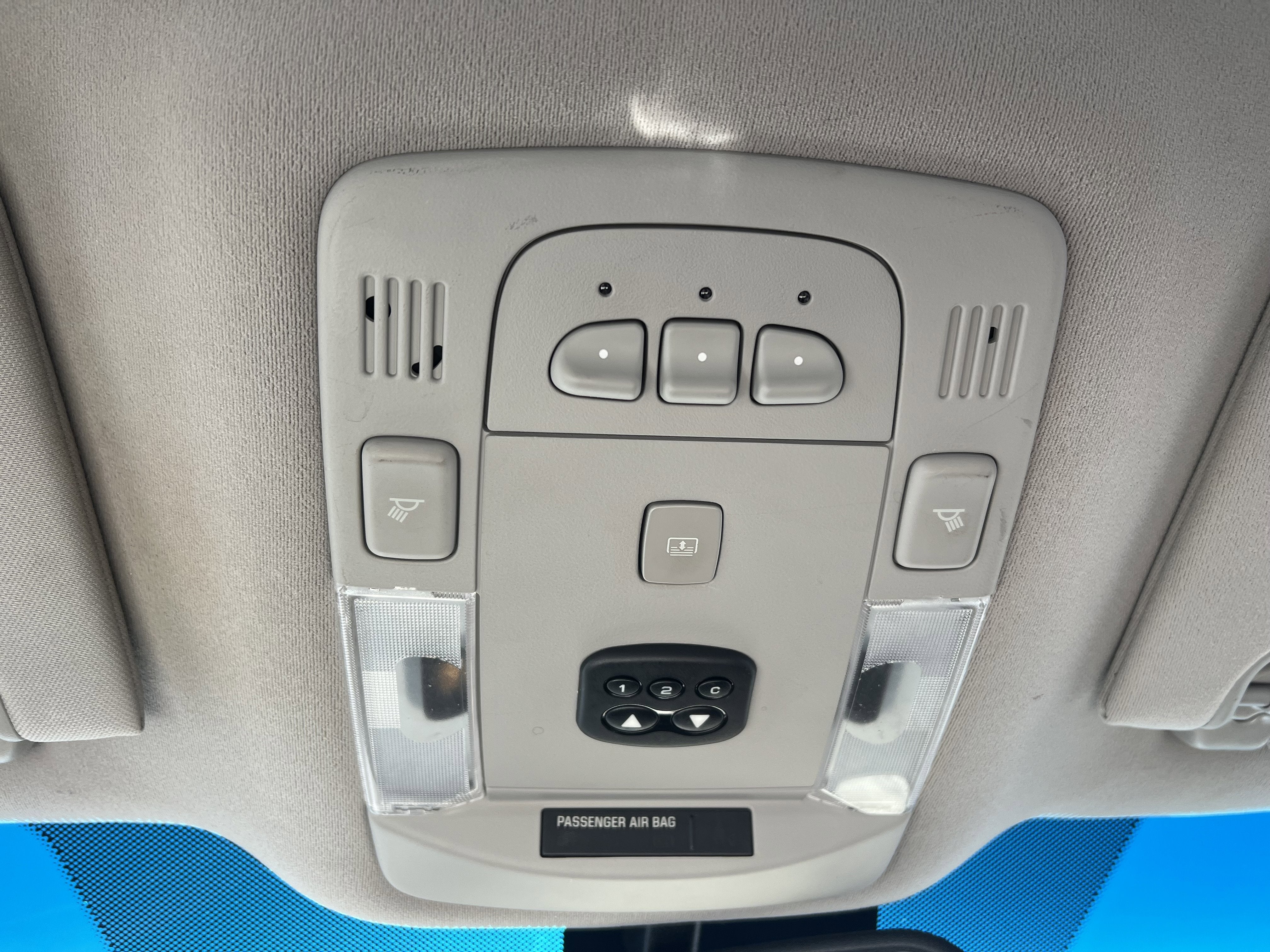 2008 Cadillac DTS w/1SD