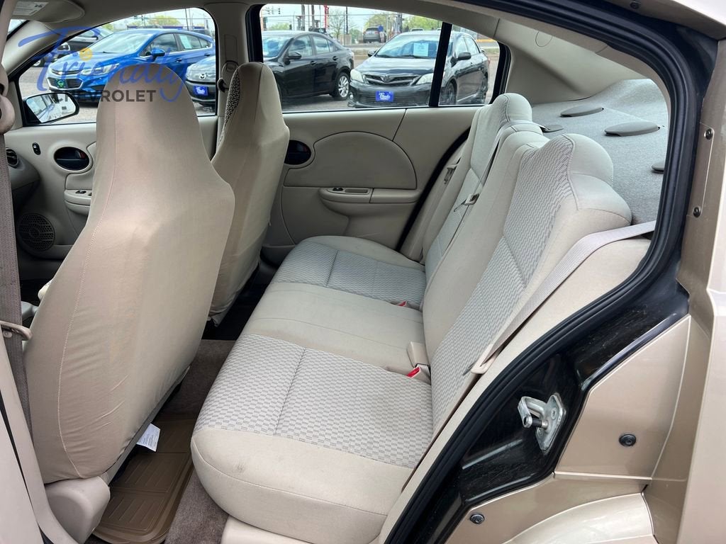 2006 Saturn Ion 2