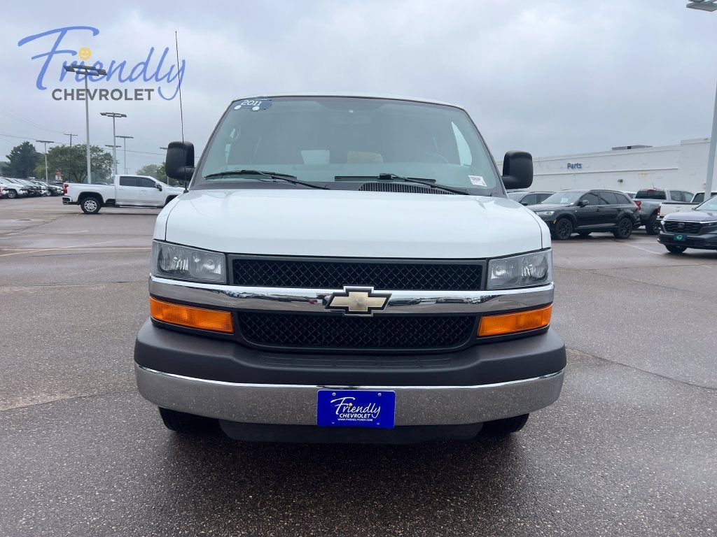 2011 Chevrolet Express Passenger 3500 1LT