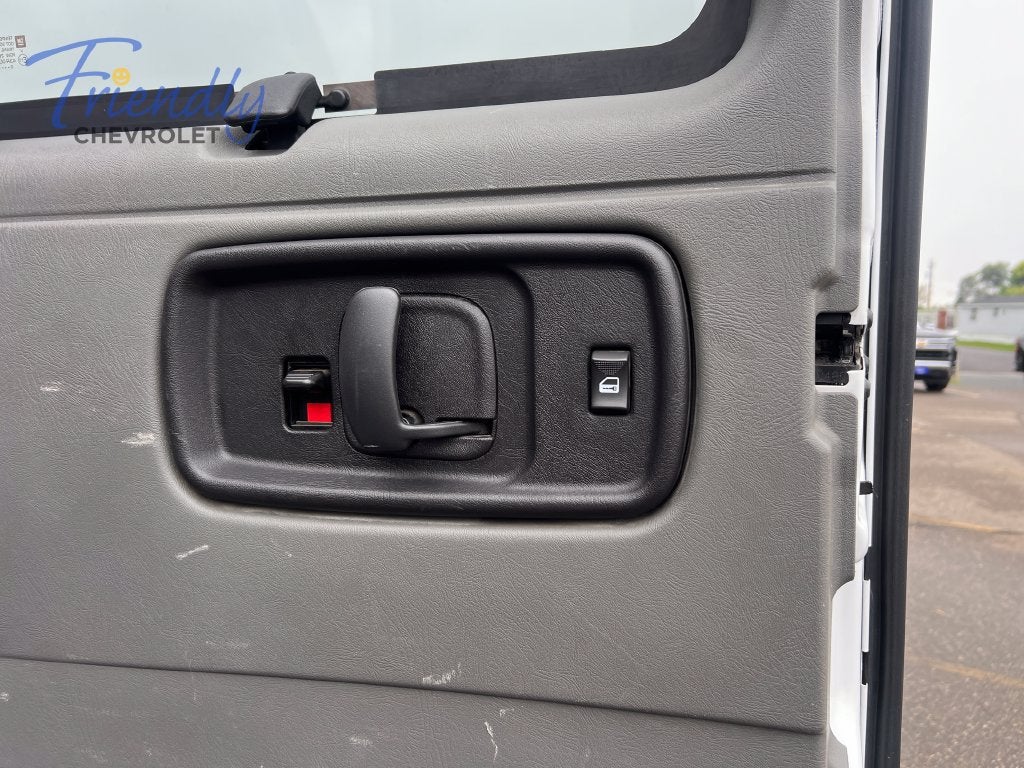 2011 Chevrolet Express Passenger 3500 1LT
