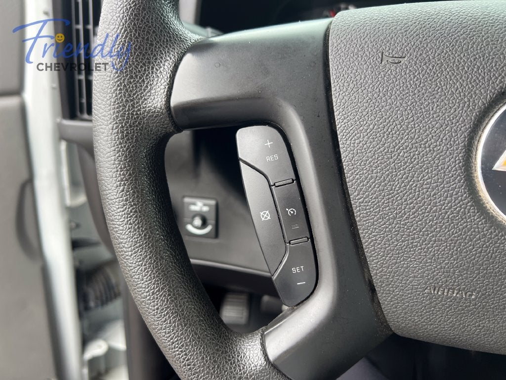2011 Chevrolet Express Passenger 3500 1LT
