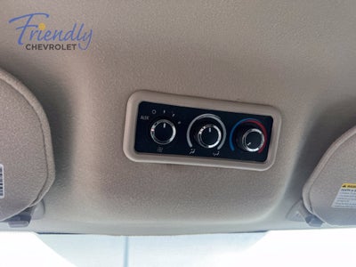 2011 Chevrolet Express Passenger 3500 1LT
