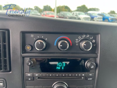 2011 Chevrolet Express Passenger 3500 1LT