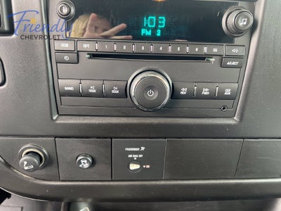 2011 Chevrolet Express Passenger 3500 1LT