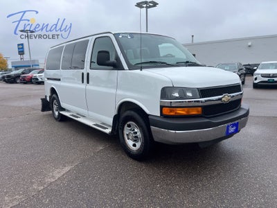 2011 Chevrolet Express Passenger 3500 1LT
