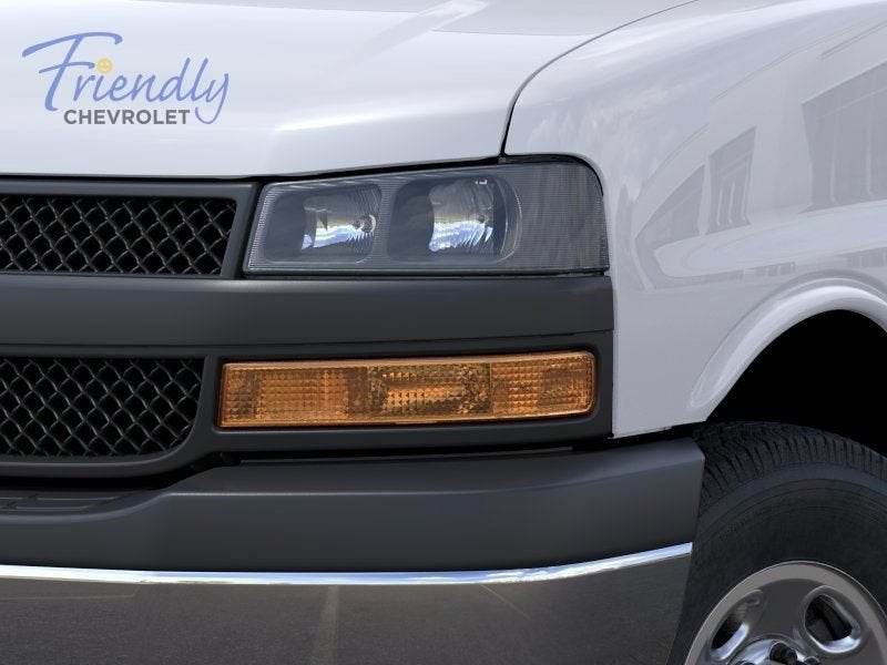 2026 Chevrolet Express Cutaway 3500 1WT