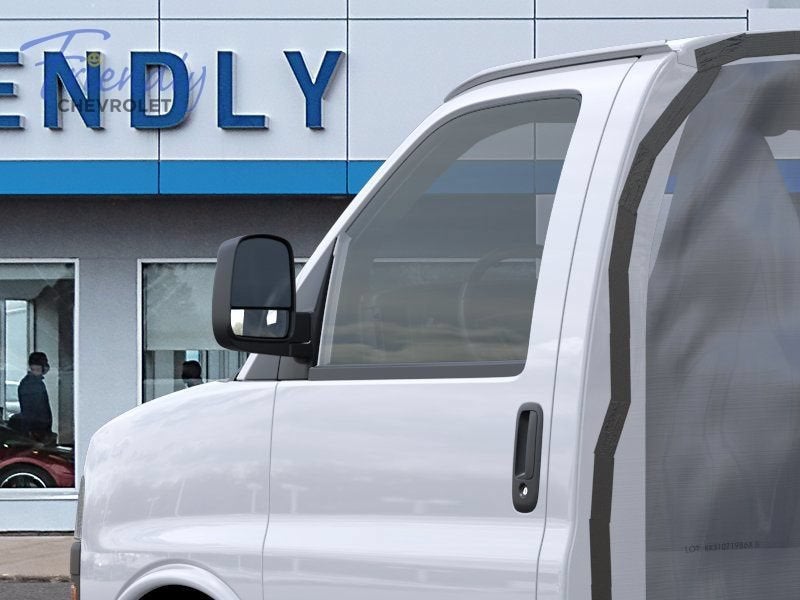 2026 Chevrolet Express Cutaway 3500 1WT