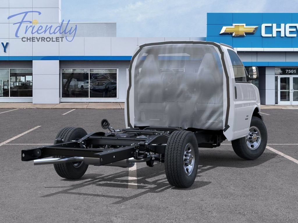 2026 Chevrolet Express Cutaway 3500 1WT