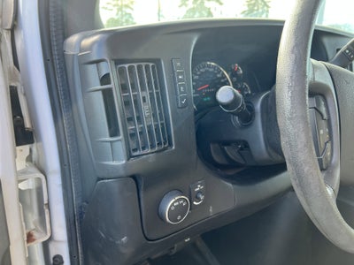 2017 Chevrolet Express Cutaway 3500 3500 Van 139"