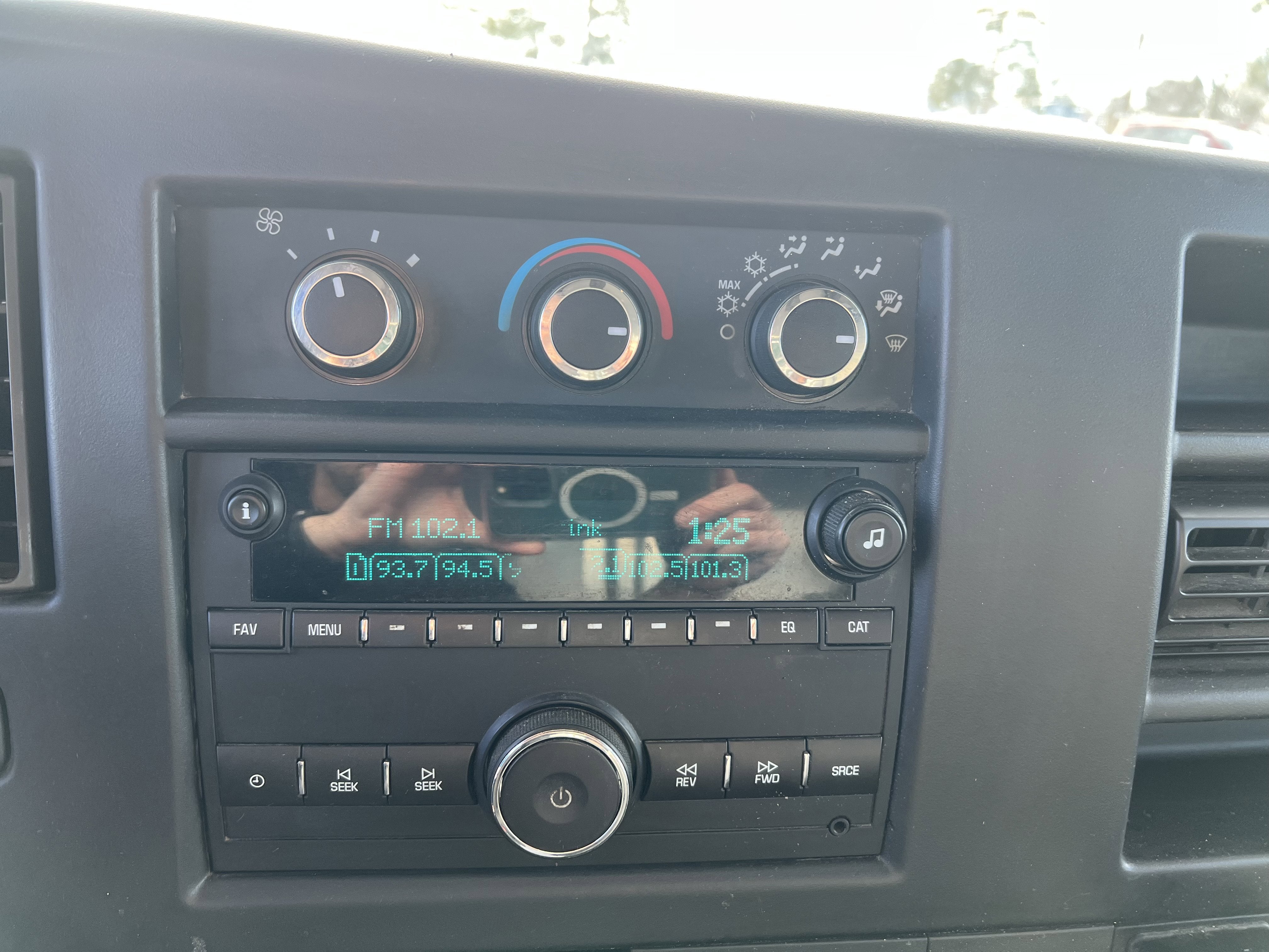 2017 Chevrolet Express Cutaway 3500 3500 Van 139"