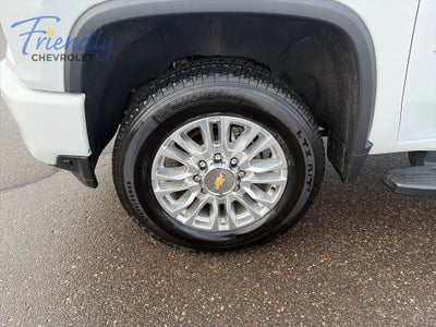 2022 Chevrolet Silverado 3500 HD High Country