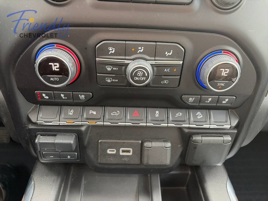 2022 Chevrolet Silverado 3500 HD High Country