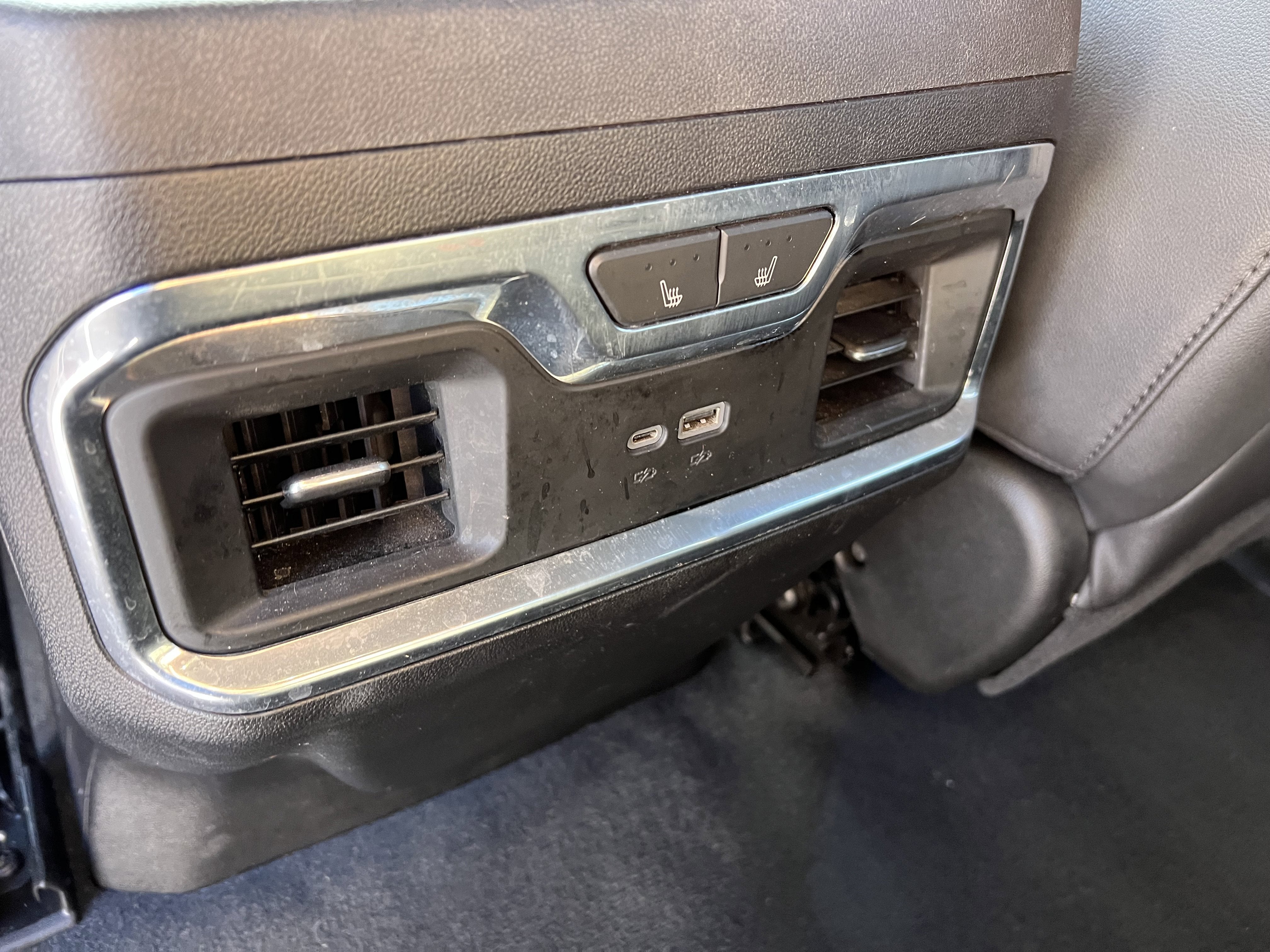 2024 Chevrolet Silverado 3500 HD High Country