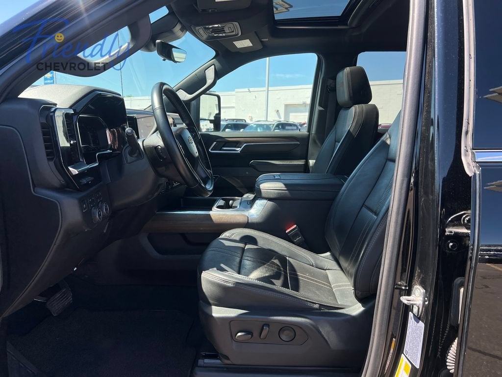 2024 Chevrolet Silverado 3500 HD High Country