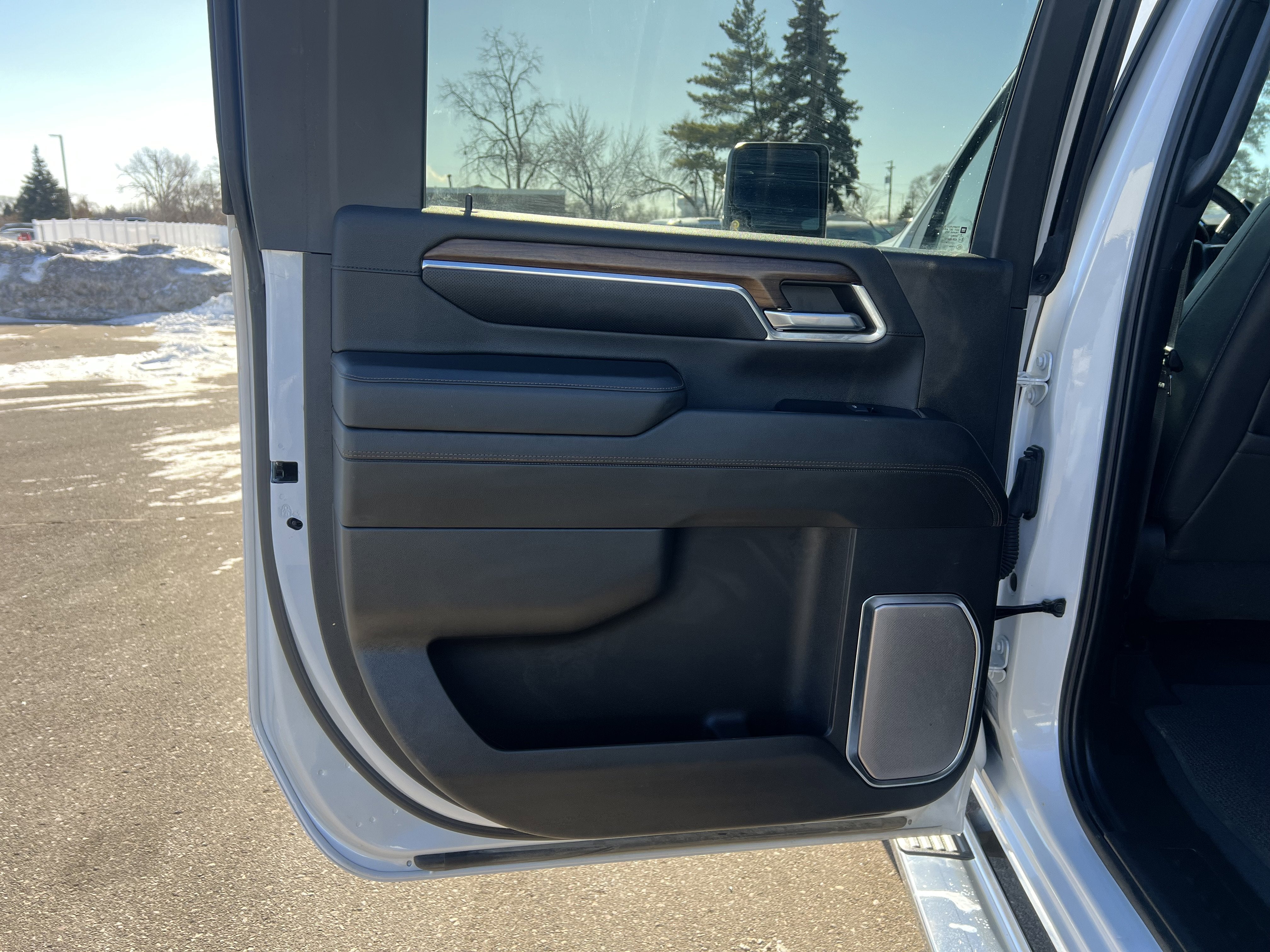 2024 Chevrolet Silverado 3500 HD High Country