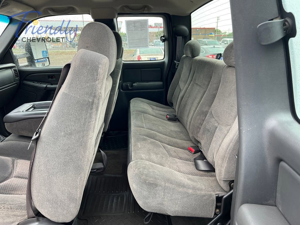 2005 Chevrolet Silverado 2500 HD LS