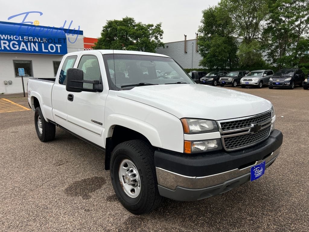 2005 Chevrolet Silverado 2500 HD LS