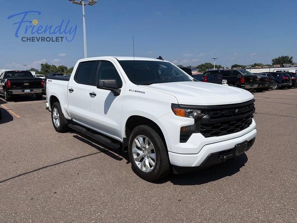 2024 Chevrolet Silverado 1500 Custom