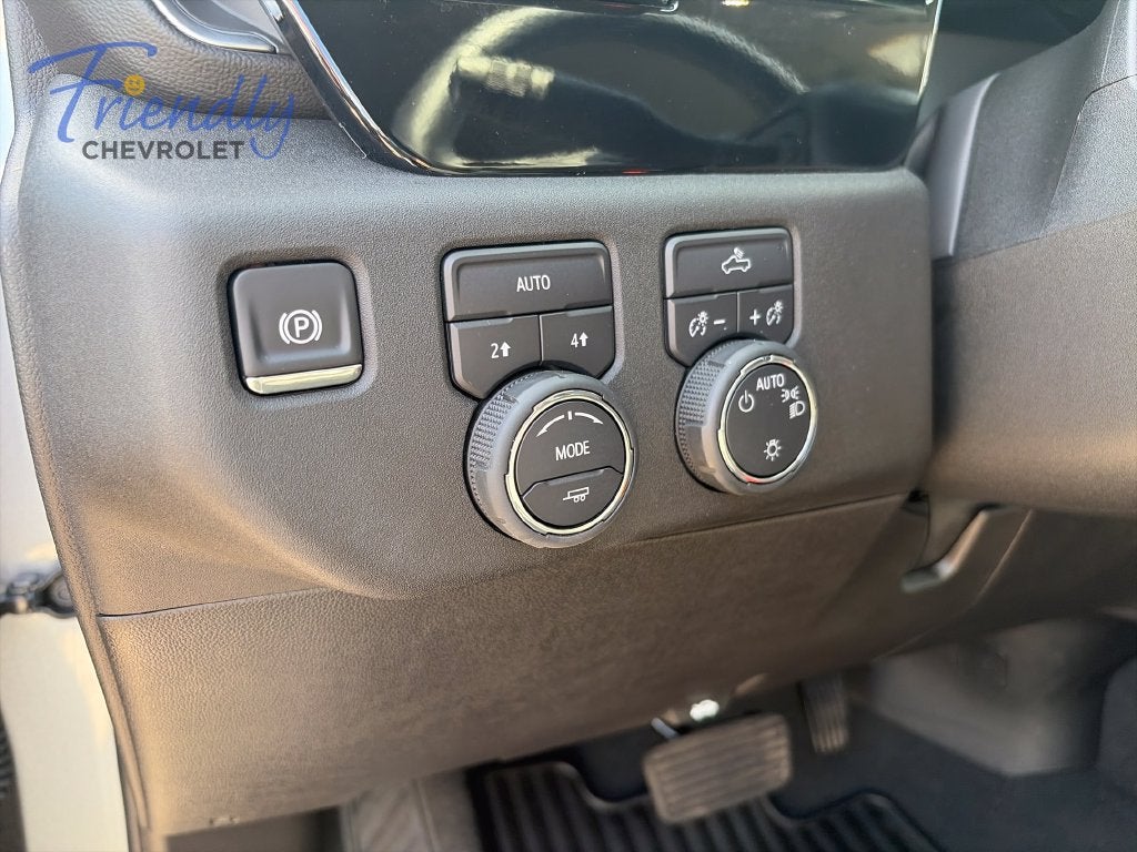2025 Chevrolet Silverado 1500 LT (2FL)