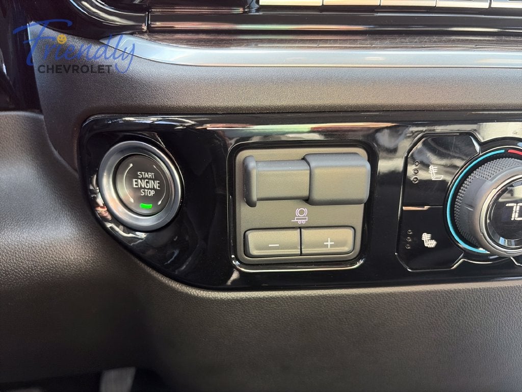 2025 Chevrolet Silverado 1500 LT (2FL)