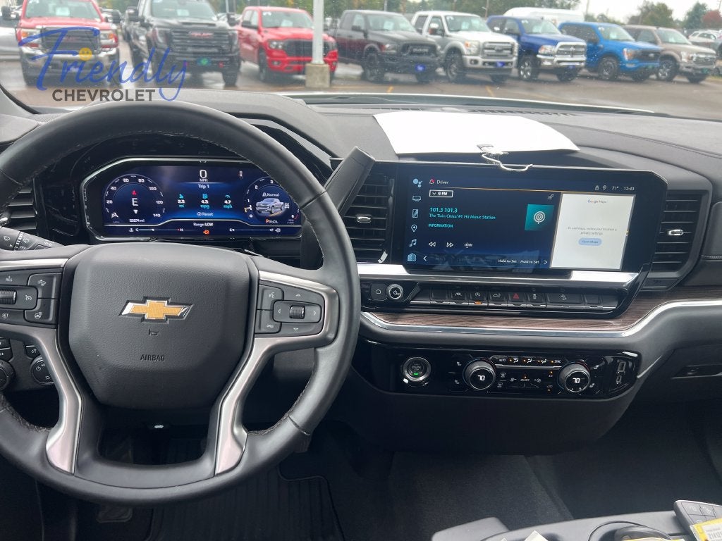 2024 Chevrolet Silverado 1500 LT