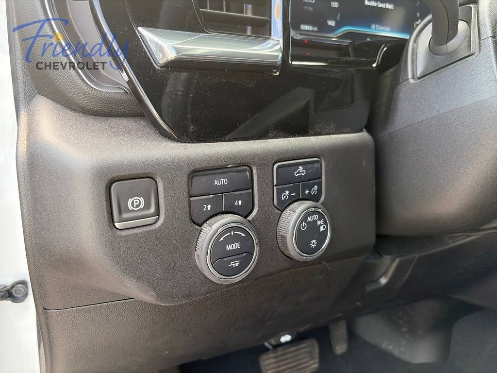 2025 Chevrolet Silverado 1500 LT (2FL)