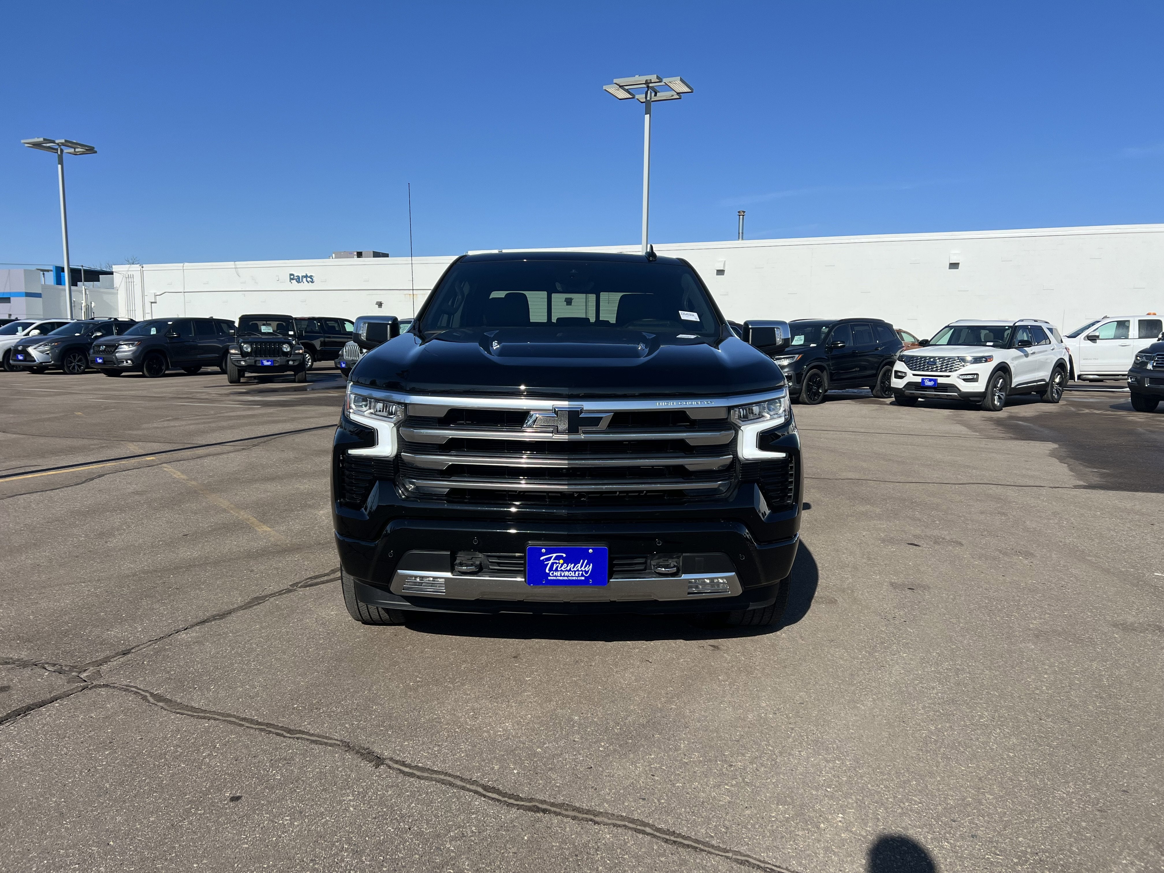 2023 Chevrolet Silverado 1500 High Country
