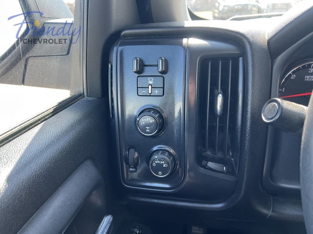 2018 Chevrolet Silverado 1500 Custom