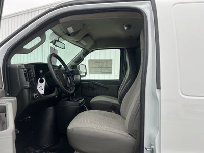 2025 Chevrolet Express Cargo 3500 WT
