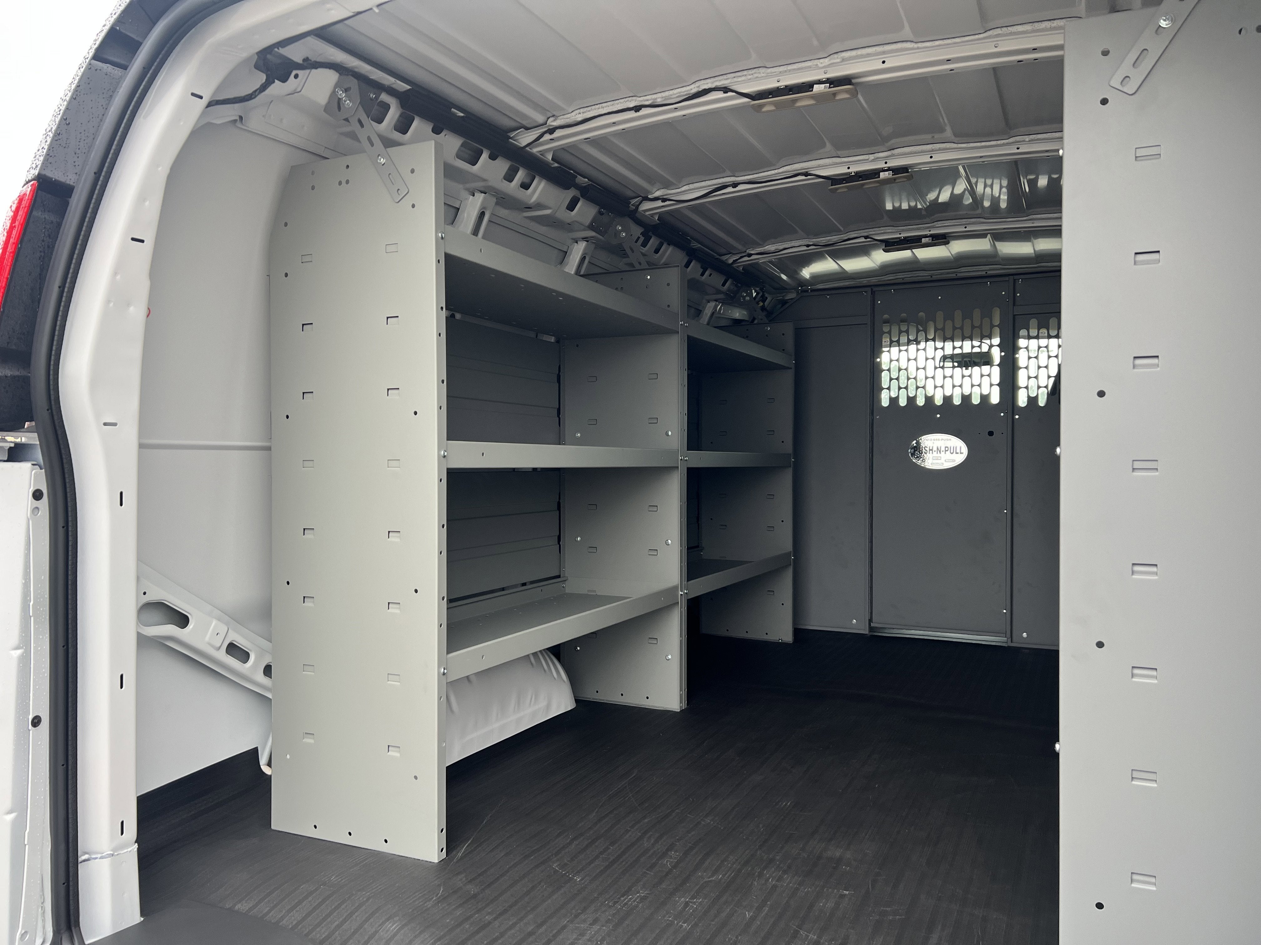 2025 Chevrolet Express Cargo 3500 WT