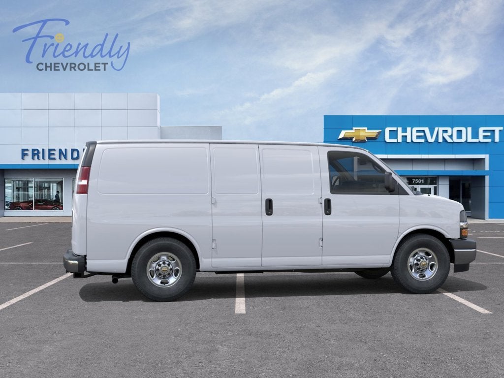 2026 Chevrolet Express Cargo 1WT