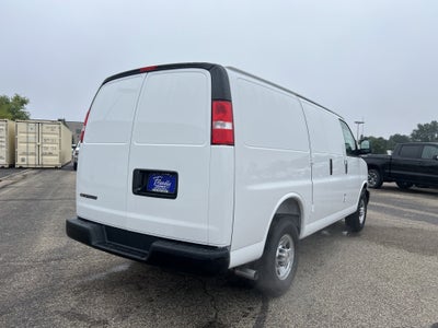 2025 Chevrolet Express Cargo 3500 WT