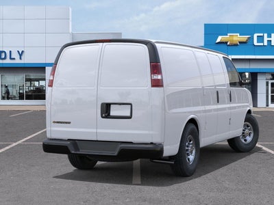 2025 Chevrolet Express Cargo 3500 WT