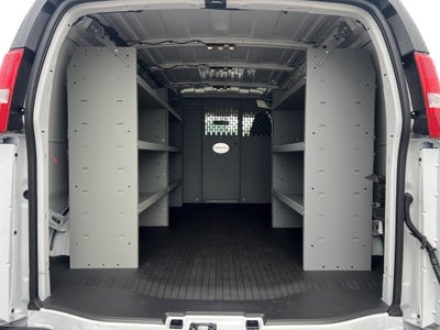 2025 Chevrolet Express Cargo 3500 WT