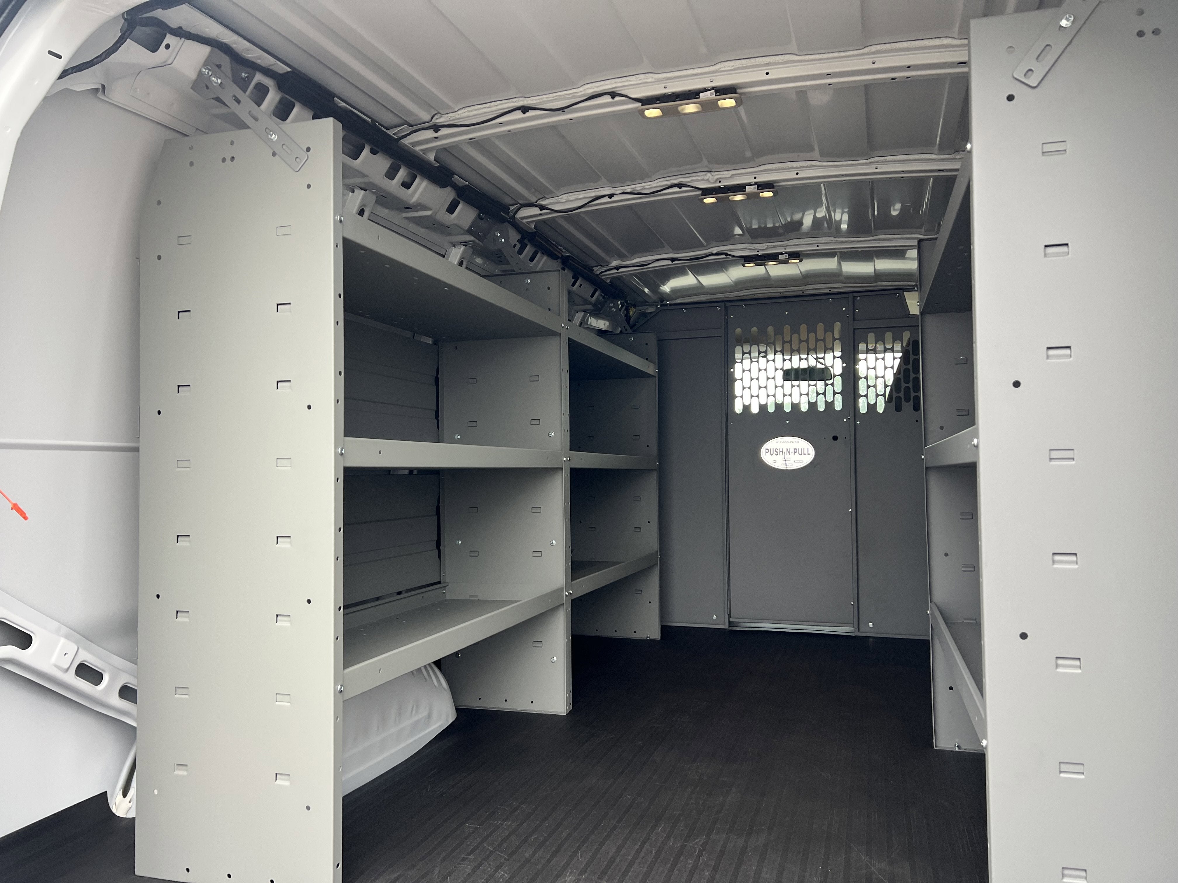 2025 Chevrolet Express Cargo 3500 WT