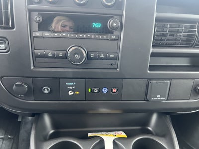 2025 Chevrolet Express Cargo 3500 WT