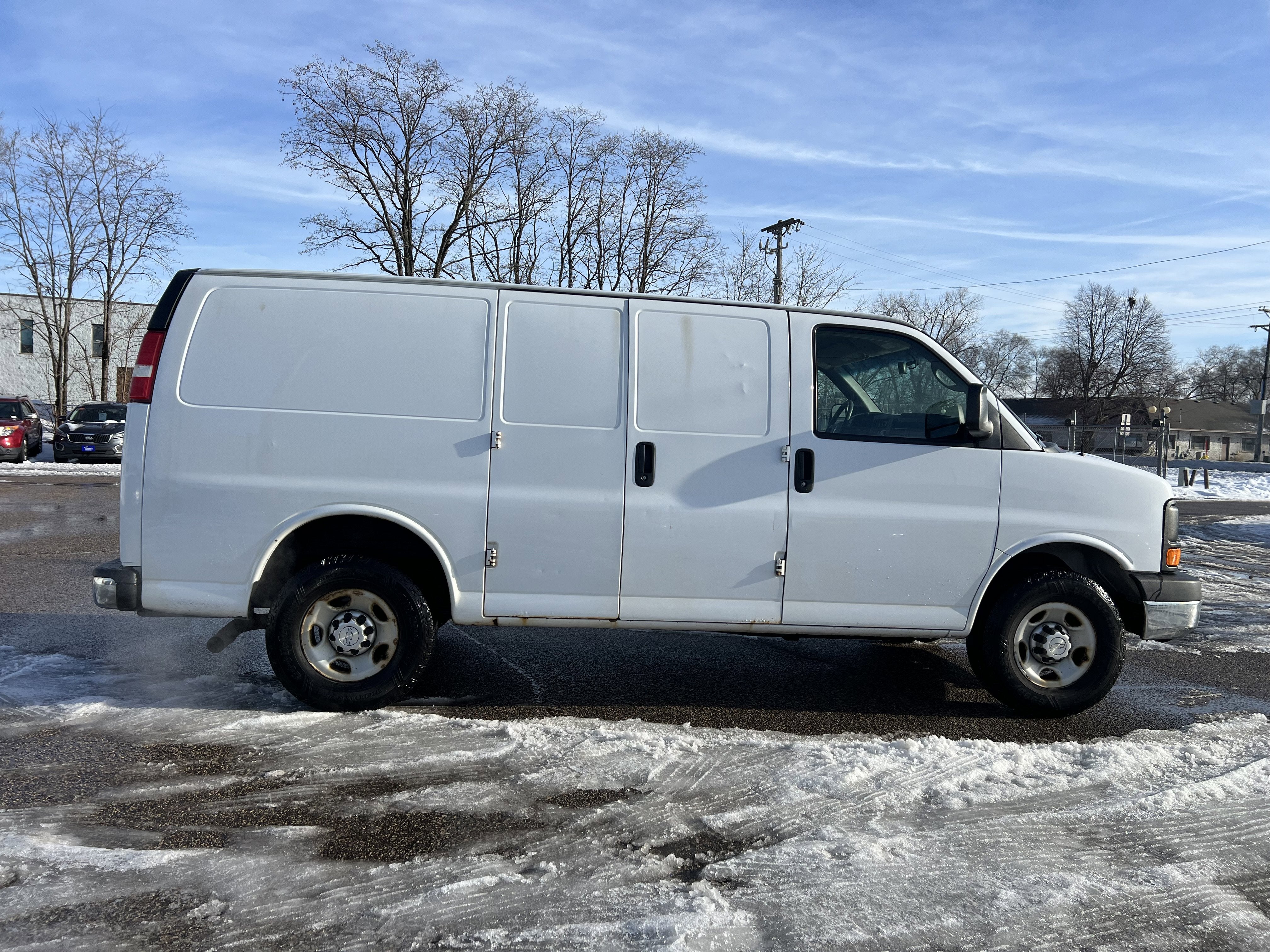 2017 Chevrolet Express Cargo 3500 RWD 3500 135"