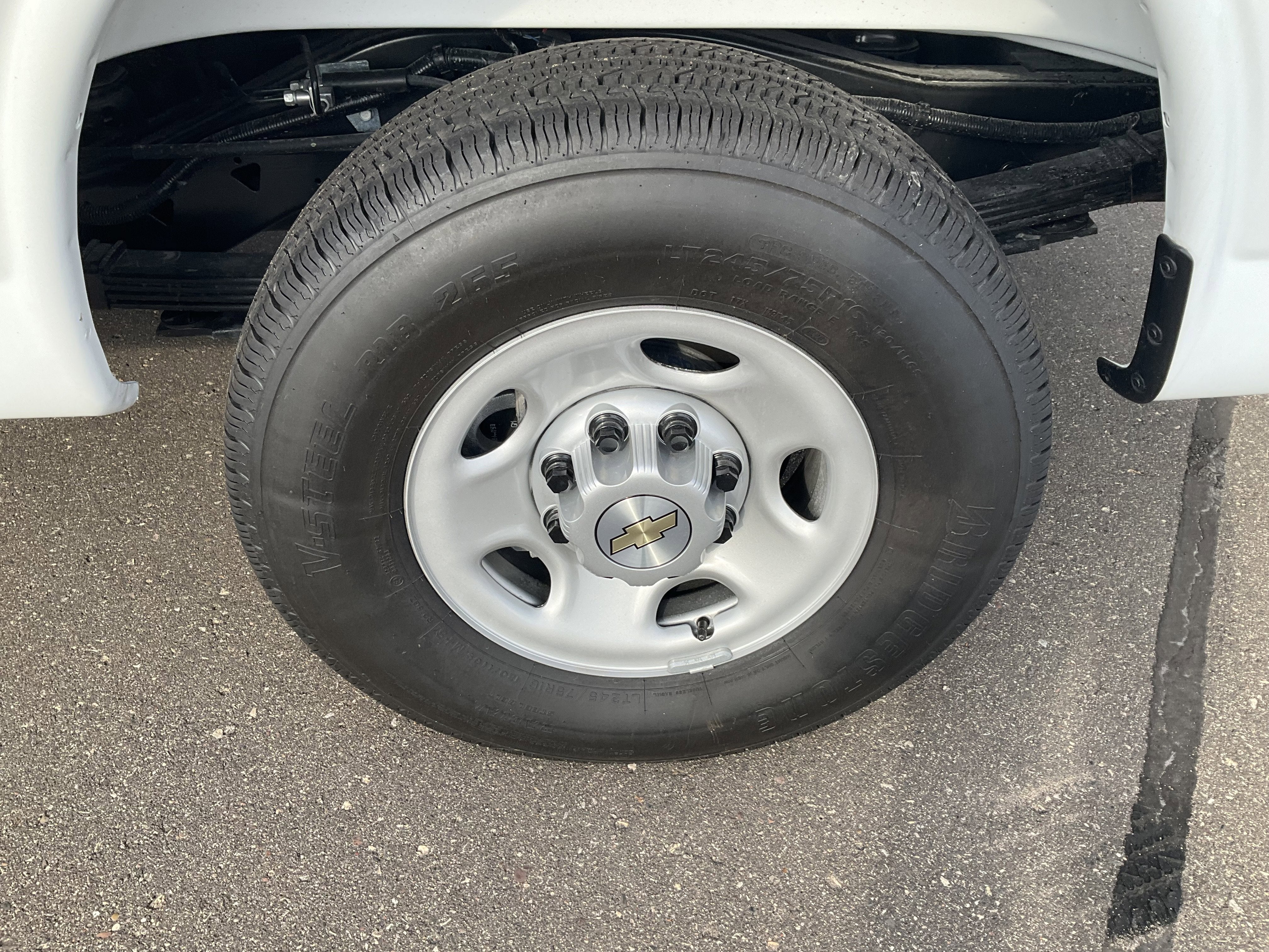 2025 Chevrolet Express Cargo 3500 WT