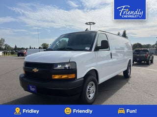 2025 Chevrolet Express Cargo 3500 WT