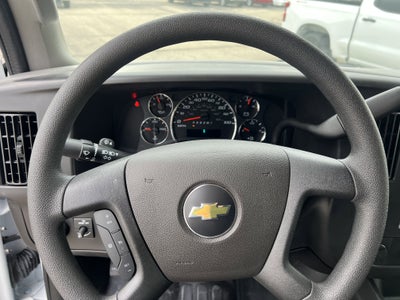 2025 Chevrolet Express Cargo 3500 WT
