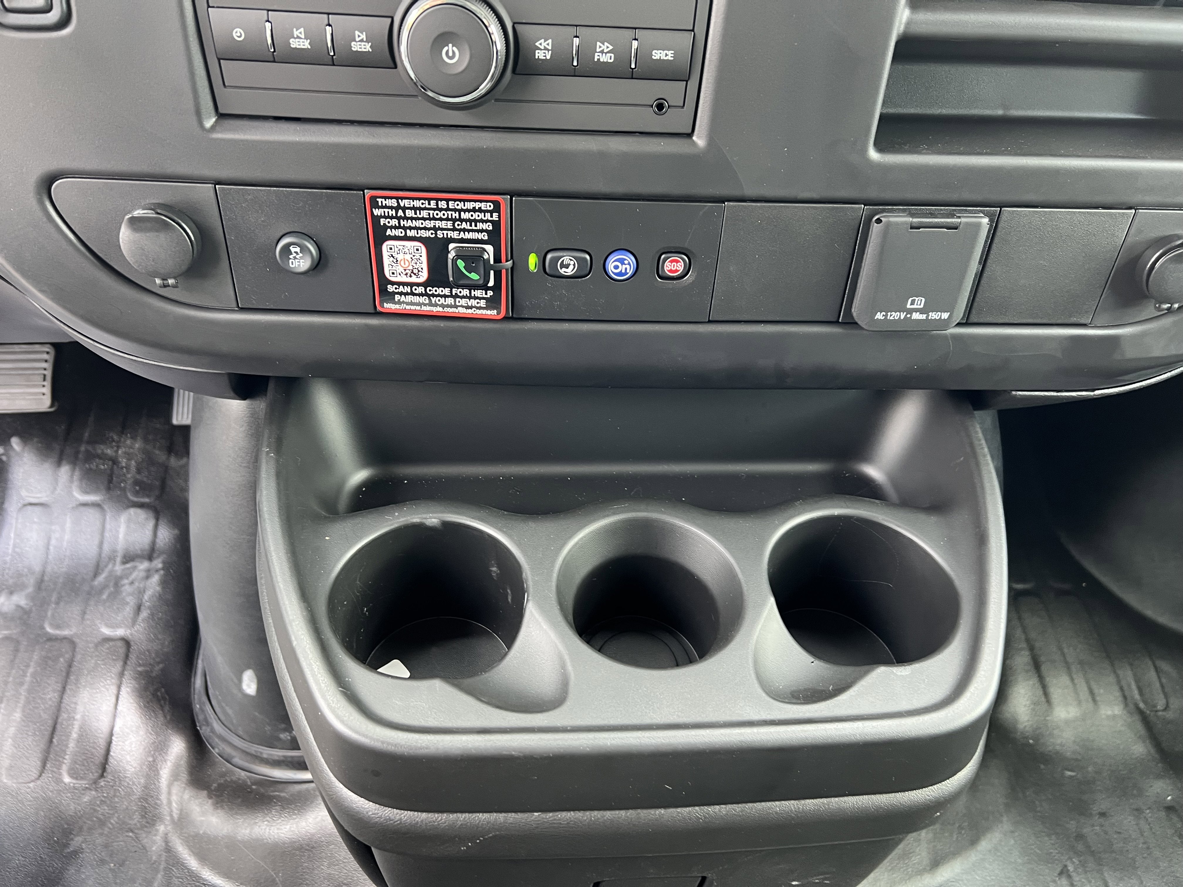 2025 Chevrolet Express Cargo 3500 WT