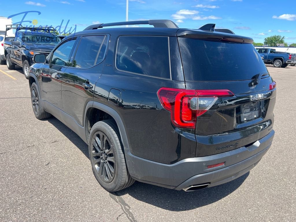 2022 GMC Acadia SLE