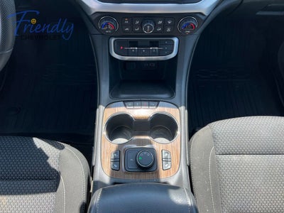 2022 GMC Acadia SLE