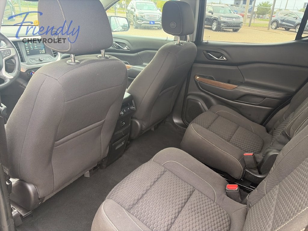 2017 GMC Acadia SLE