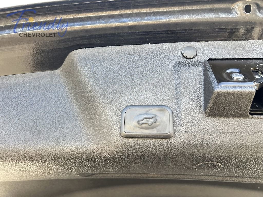 2016 GMC Acadia Denali