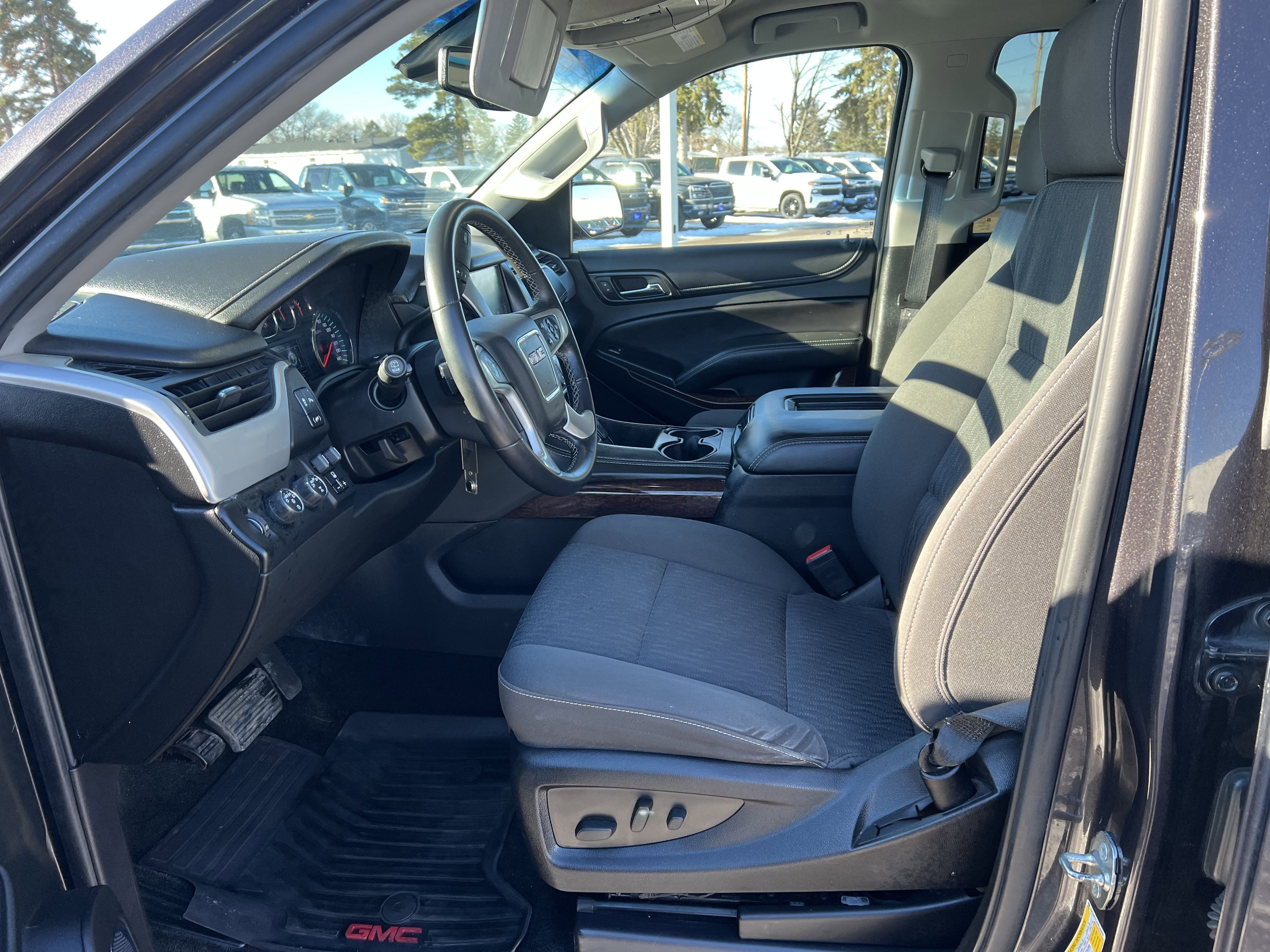 2018 GMC Yukon XL SLE