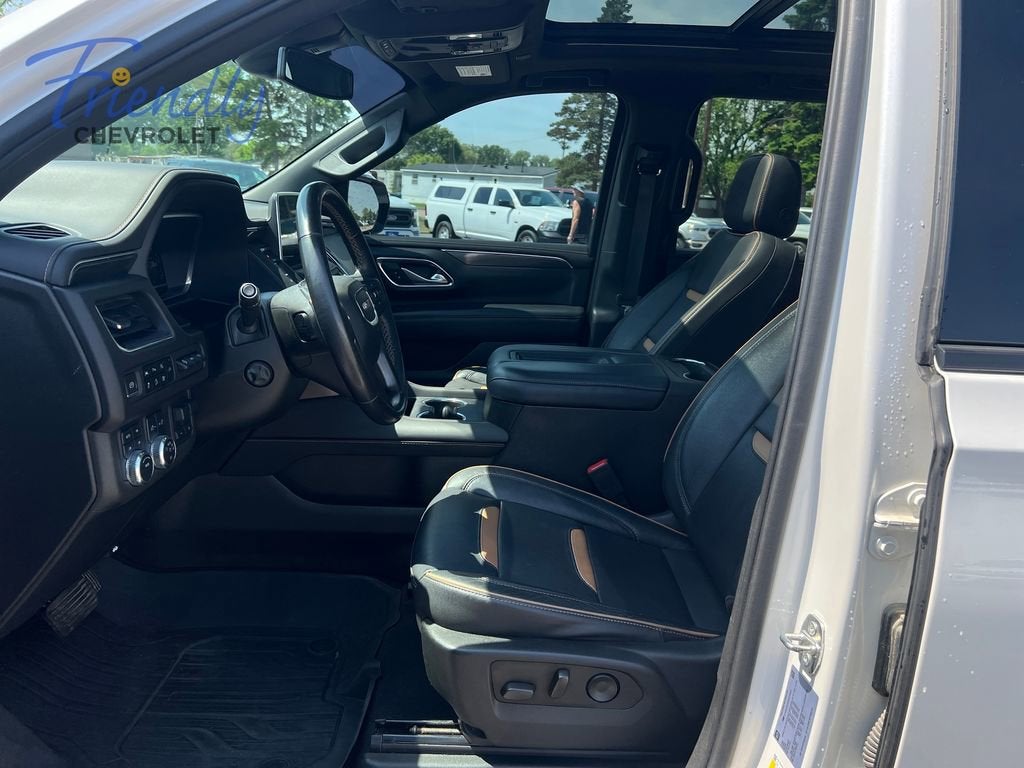 2022 GMC Yukon XL AT4