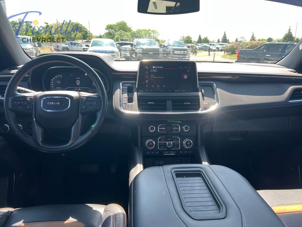 2022 GMC Yukon XL AT4