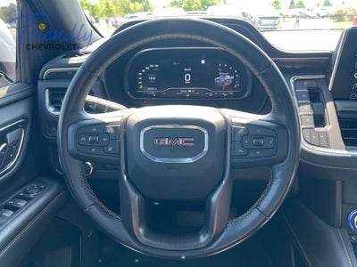 2022 GMC Yukon XL AT4