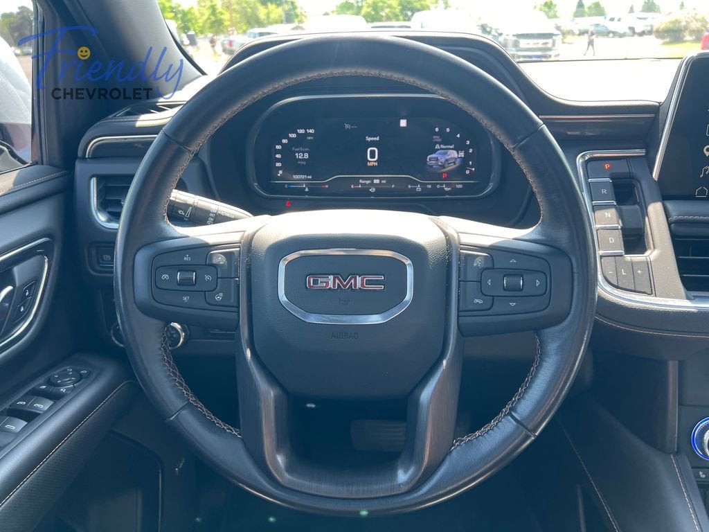 2022 GMC Yukon XL AT4